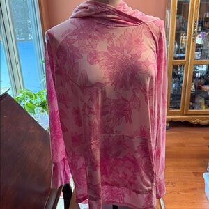 LuLaRoe Amber- Floral Pink Long Sleeve Top